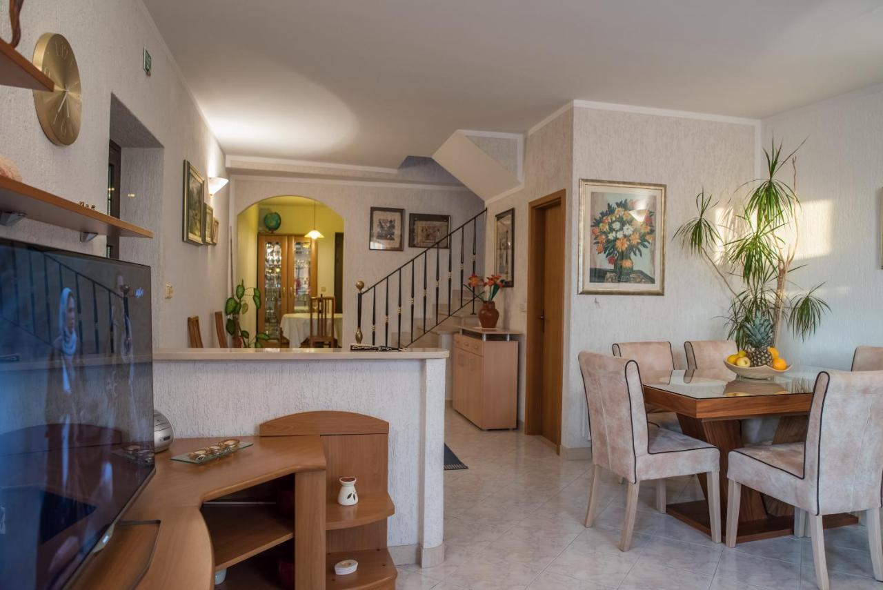 Holiday Nest Дубровник Экстерьер фото
